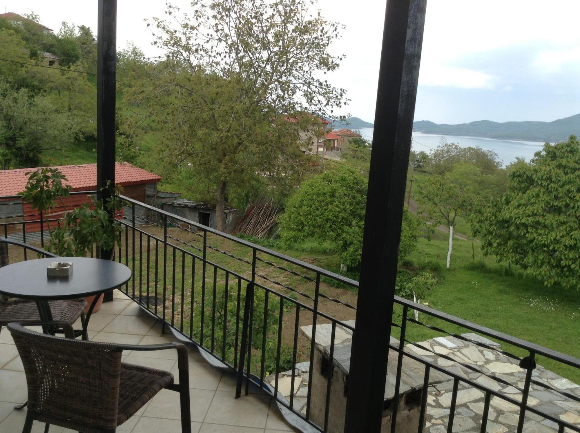 Guesthouse Lamprini نيوكوريون المظهر الخارجي الصورة
